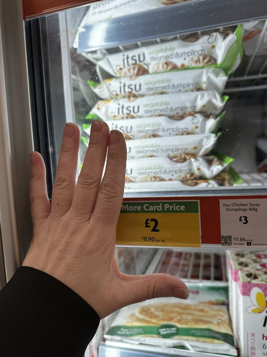 Elaine Blair tweet media