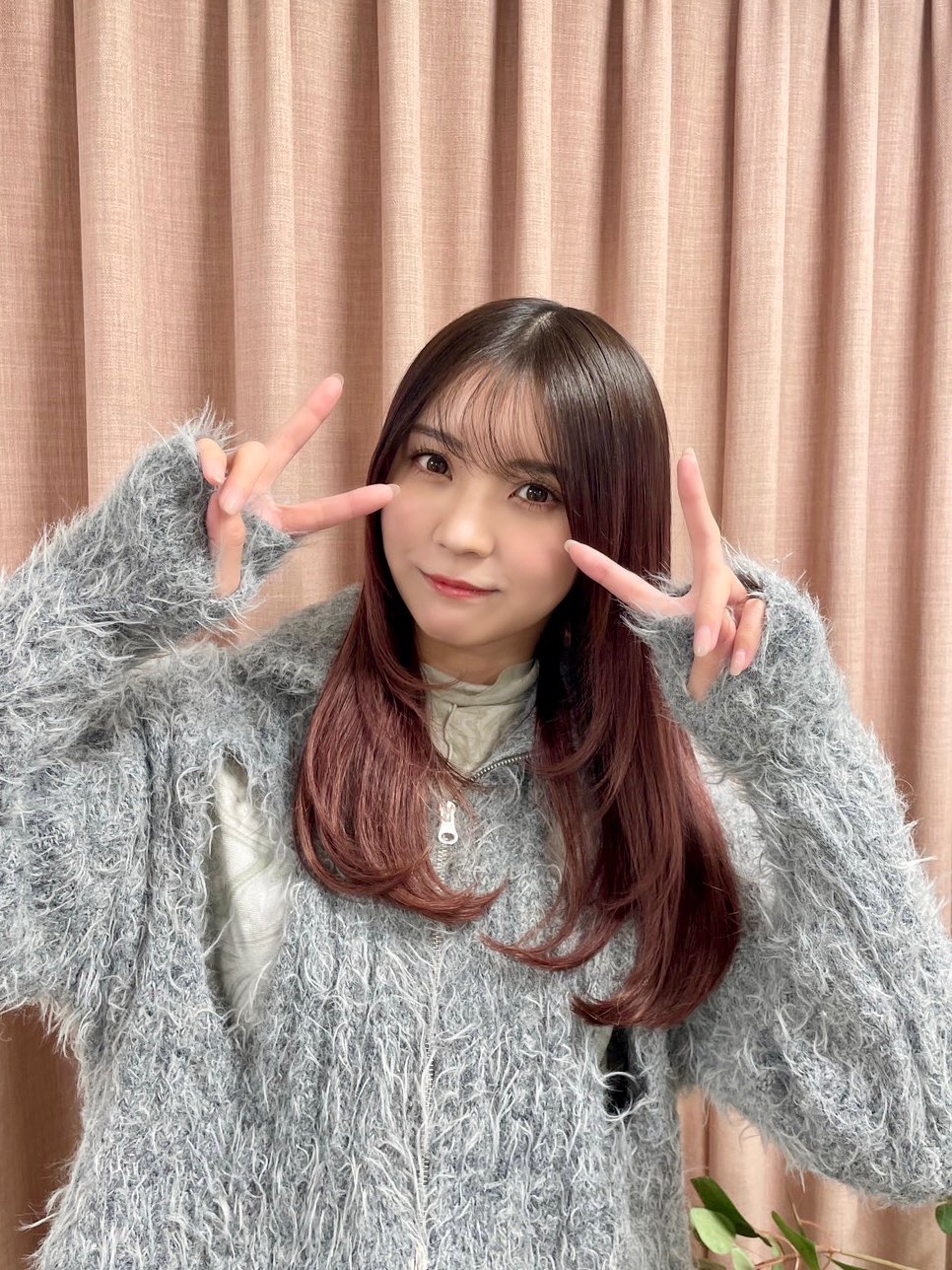 小林由依/yousti＆staff on X: 