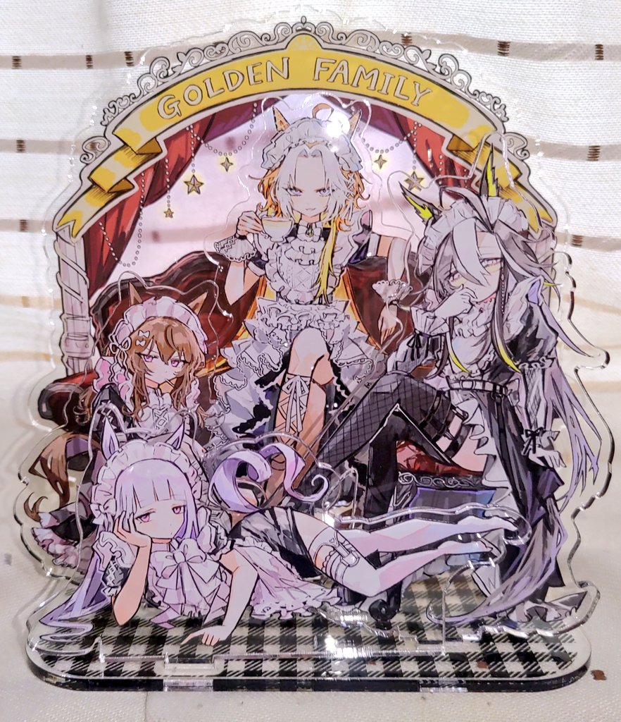 「くもさん( )の黄金一族メイドアクスタとおちびアクキー届いてた!いや…これはすご」|モック C108 土曜日 フ02bのイラスト