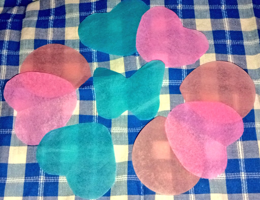 First of all, Nice meeting you ate <a href="/FHEtuccini/">Em 💙💖</a>!! Ikaw po ang second twt mutual na nakita ko in person 🥹🫶🏻 Super thank you po for the confetti and thank you sm po nabigyan din iba kong carat friends 😁💎
