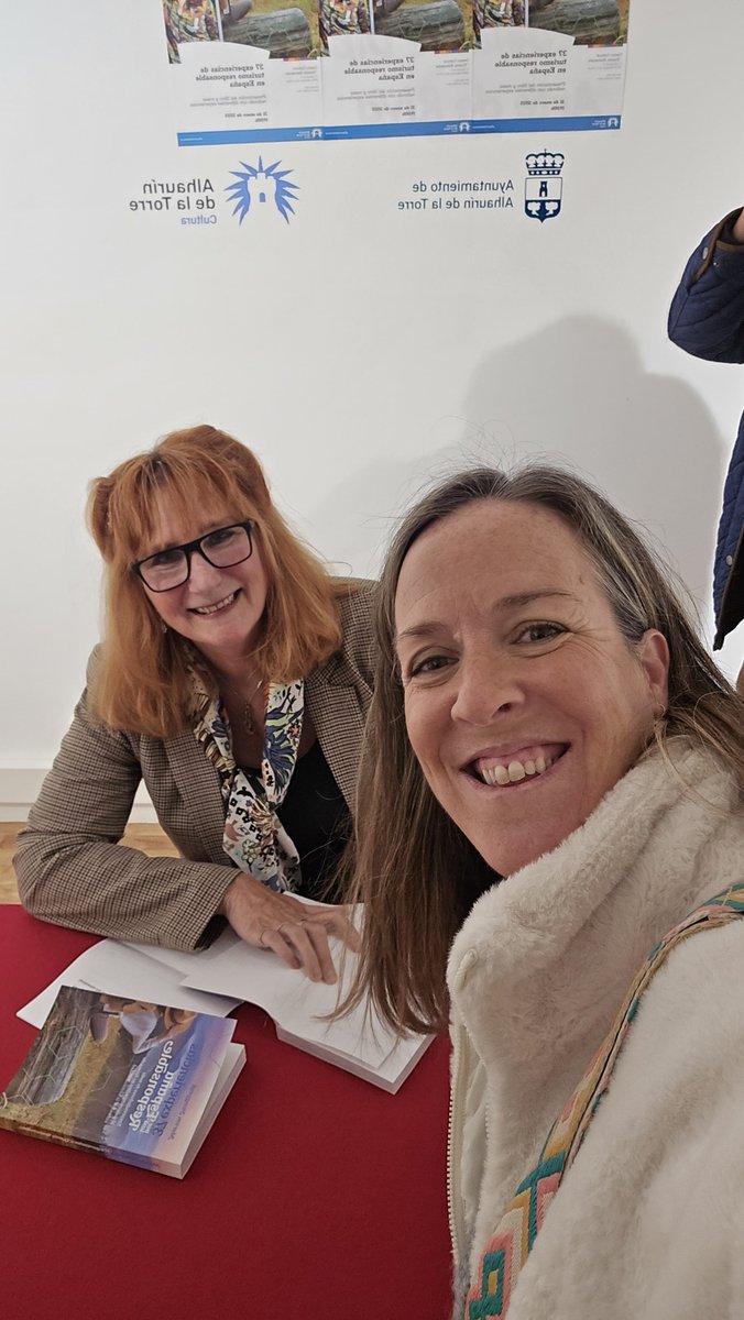 El Centro Cultural de <a href="/AlhdelaTorre/">Ayuntamiento de Alhaurín de la Torre</a> ha acogido la presentación del Libro  37 EXPERIENCIAS POR UNA ESPAÑA RESPONSABLE por MARION HOOGWEGT ***** Travel journalist, Destination Promotion, Travel Experiences Spain, Storyteller, Hike &amp;Bike in Spain. ¡Enhorabuena amiga! <a href="/KusuitSpanje/">MaXperience Spain</a>