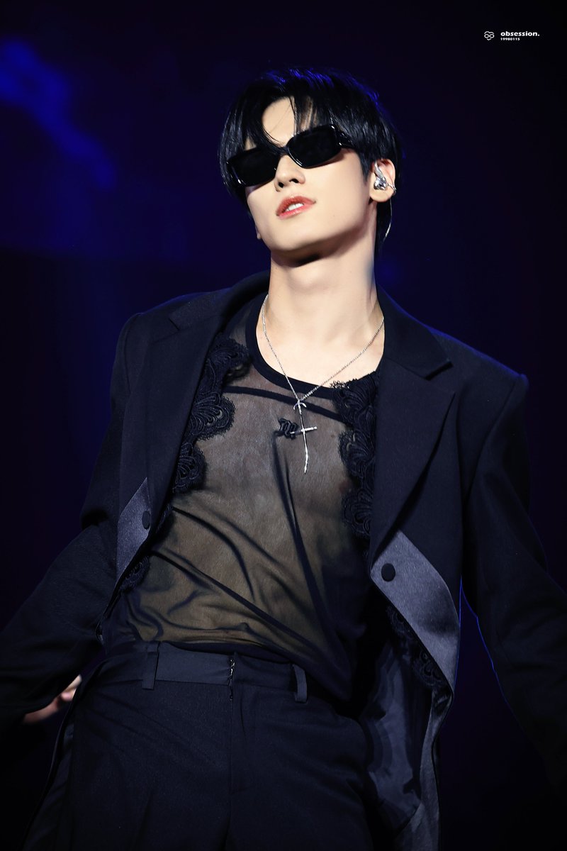 ๐ผ๐ฏ๐๐ฒ๐๐๐ถ๐ผ๐ป. tweet media