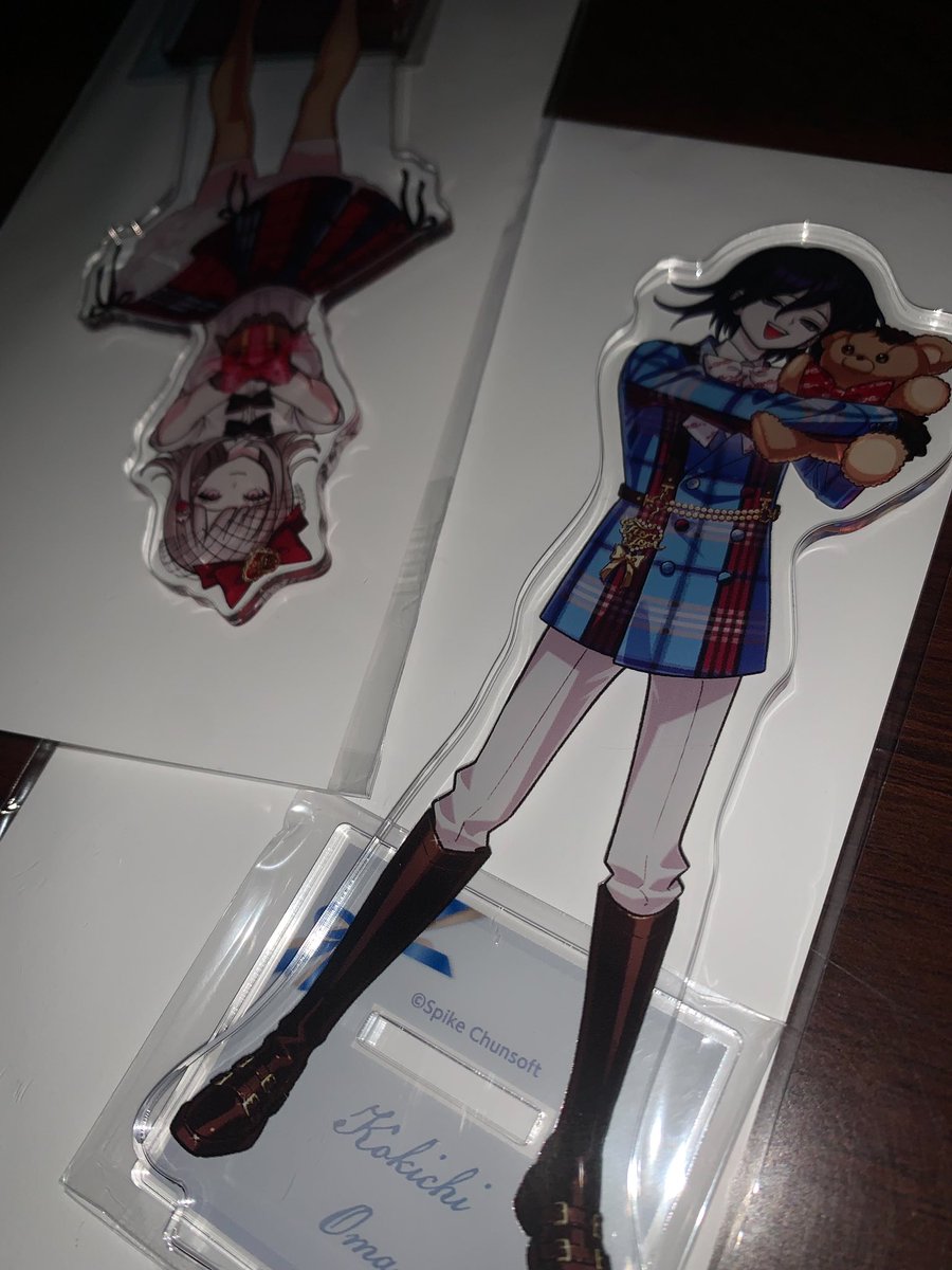 🎤コラボビビってランダム買えなかった