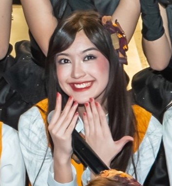 Ini pacarkuuuu.. 💛
#SMETsterbaru #TeWoTsunaginagara #SambilMenggandengEratTanganku