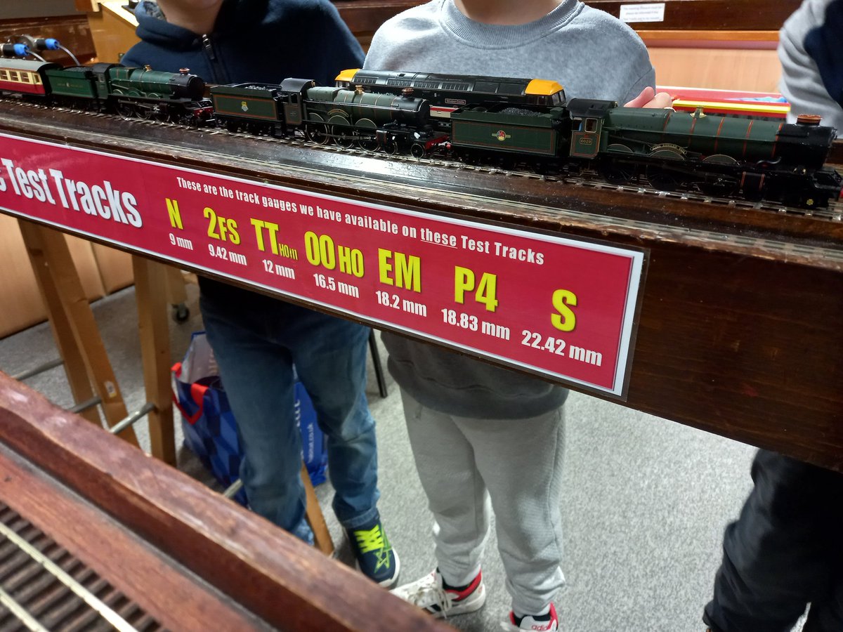 A great gathering at Young Model Railway Club this morning. <a href="/ModelRailClub/">Model Railway Club</a> #YMRC