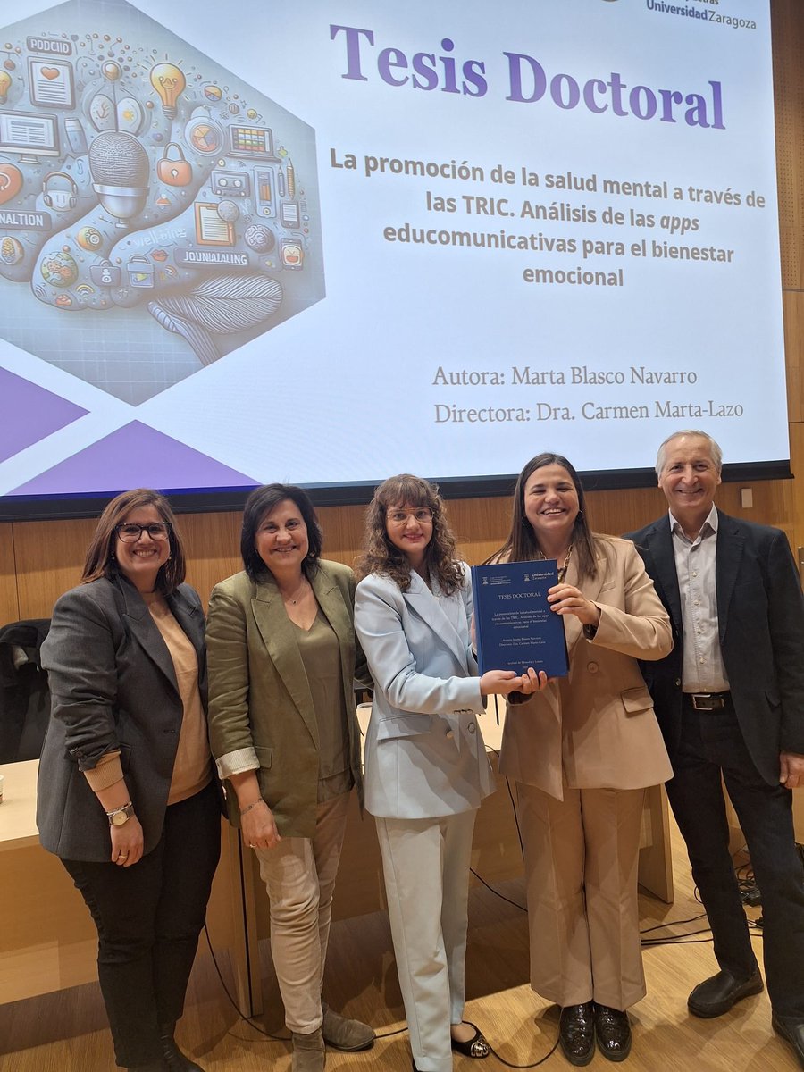 jose antonio gabelas (@jgabelas) on Twitter photo Magnífica tesis doctoral de <a href="/Marta_BBNN/">Marta Blasco Navarro</a> que tuve el lujo de leer y valorar, magnífica dirección de <a href="/cmartalazo/">Carmen Marta-Lazo</a>.
Una tesis útil para la sociedad, como debería ser todo lo que investiga la universidad. Magnífica tesis doctoral de <a href="/Marta_BBNN/">Marta Blasco Navarro</a> que tuve el lujo de leer y valorar, magnífica dirección de <a href="/cmartalazo/">Carmen Marta-Lazo</a>.
Una tesis útil para la sociedad, como debería ser todo lo que investiga la universidad.