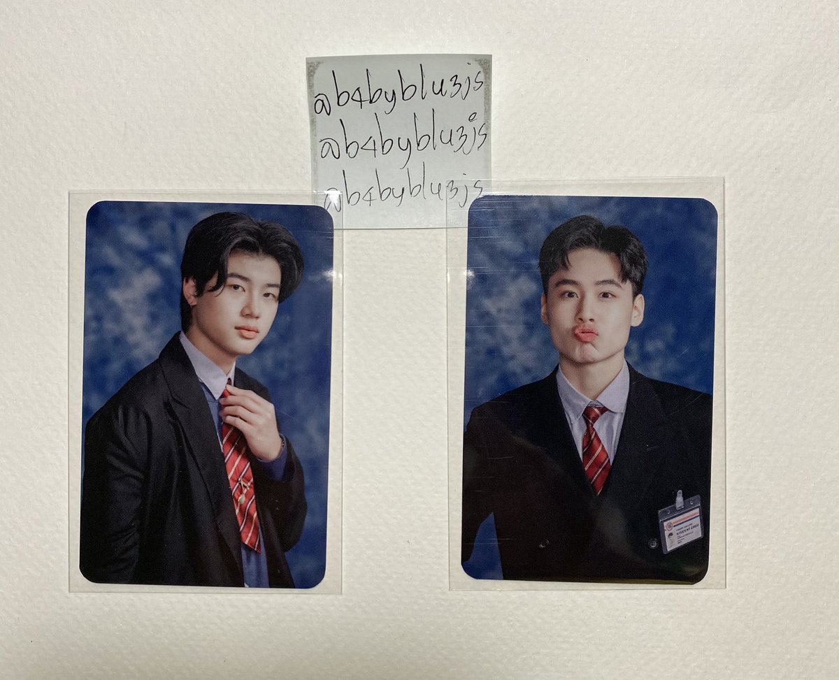 b4byblu3js's tweet image. BOX SET MINI CARDS 
NJ เอ็นเจ 150
VOLK โฟล์ค 170
FESTIVE CARDS ใบละ40 (2ใบขึ้นไปใบละ35)
ค่าส่ง30(หลายใบไม่บวกเพิ่ม) พท.ห่างไกล+15 #ตลาดนัดlovesick โฟล์ค เอ็นเจ โตโต้ เชน สกาย