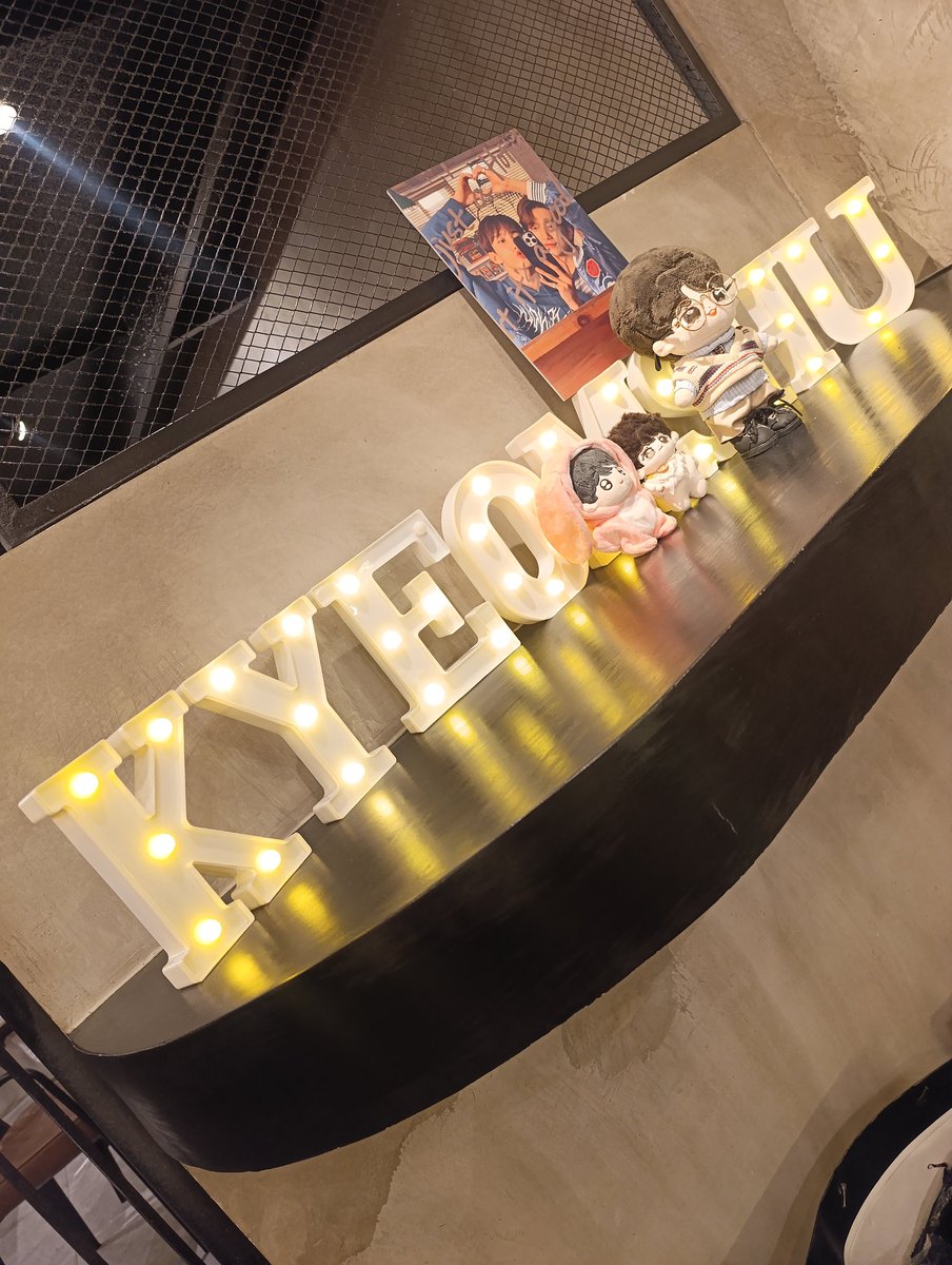 beaniereads's tweet photo. #KyeomShuMemoriesofAutumn https://t.co/rS1w0B1qWF