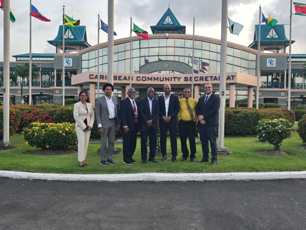 CANOC SPORTS (@canocsports) on Twitter photo Aligning Sports & Economic Growth
CANOC met with <a href="/CARICOMorg/">CARICOM: Caribbean Community</a> officials in Guyana to advance discussions on sports policy, economic integration, and development opportunities for the Caribbean. This collaboration sets the stage for a stronger, united future for regional sport! Aligning Sports & Economic Growth
CANOC met with <a href="/CARICOMorg/">CARICOM: Caribbean Community</a> officials in Guyana to advance discussions on sports policy, economic integration, and development opportunities for the Caribbean. This collaboration sets the stage for a stronger, united future for regional sport!