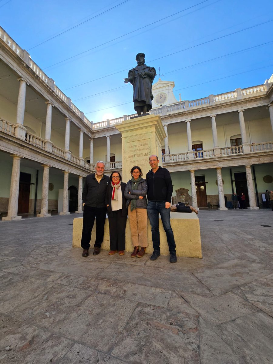 Geografia UAB (@geografia_uab) on Twitter photo Aquests dies hem tingut a València una representació de <a href="/Geografia_UAB/">Geografia UAB</a> amb motiu de la seva participació a la conferència "Canvi climàtic i territori al Mediterrani ibèric": <a href="/annabadiap/">Anna Badia Perpinyà</a>, <a href="/CarmeMirallesGu/">Carme Miralles-Guasch</a>, Oriol Nel·lo i <a href="/apelachs/">Albert Pèlachs</a>. Aquests dies hem tingut a València una representació de <a href="/Geografia_UAB/">Geografia UAB</a> amb motiu de la seva participació a la conferència "Canvi climàtic i territori al Mediterrani ibèric": <a href="/annabadiap/">Anna Badia Perpinyà</a>, <a href="/CarmeMirallesGu/">Carme Miralles-Guasch</a>, Oriol Nel·lo i <a href="/apelachs/">Albert Pèlachs</a>.