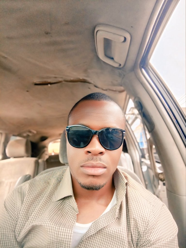 DominicPaul_01's tweet photo. It's February! Let โค๏ธ Lead
Happy new month!
Something big is coming!
@DominicPaul_01
#TheUnveiling #Dominican #SOA
#SonofArit #Sonofanintercessor #Ads
#PaulDominic #IamOptimistic #Digitalmarketer #February https://t.co/zVSu1Oq1bD