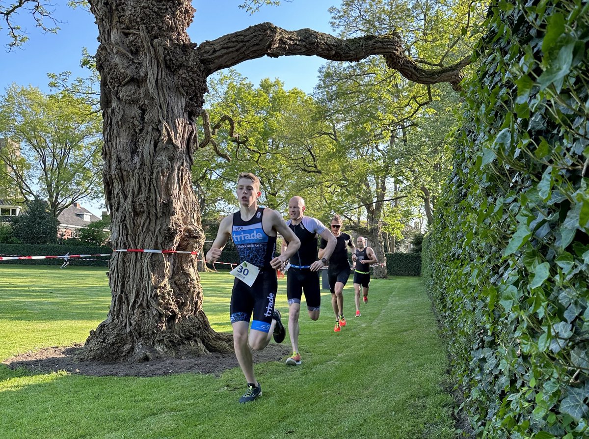 Zaterdag 24 mei 2025 wordt de 6e editie van de Zwolse Zwemloop in en rond het <a href="/openluchtbad/">Vereniging Openluchtbad Zwolle</a>  gehouden. Vandaag is de inschrijving geopend! Kijk voor meer info op terp3.nl/zwemloop 
<a href="/TVTriade/">TV Triade</a> <a href="/HotelLumen/">Hotel Lumen Zwolle</a> <a href="/sparzwolle/">Spar Mulder Zwolle</a> <a href="/LoperscompanyZ/">LopersCompany Zwolle</a> <a href="/reuverssport/">Reuvers sport</a> <a href="/sailfishbenelux/">sailfish Benelux</a> <a href="/bureauCK/">bureau CK</a>