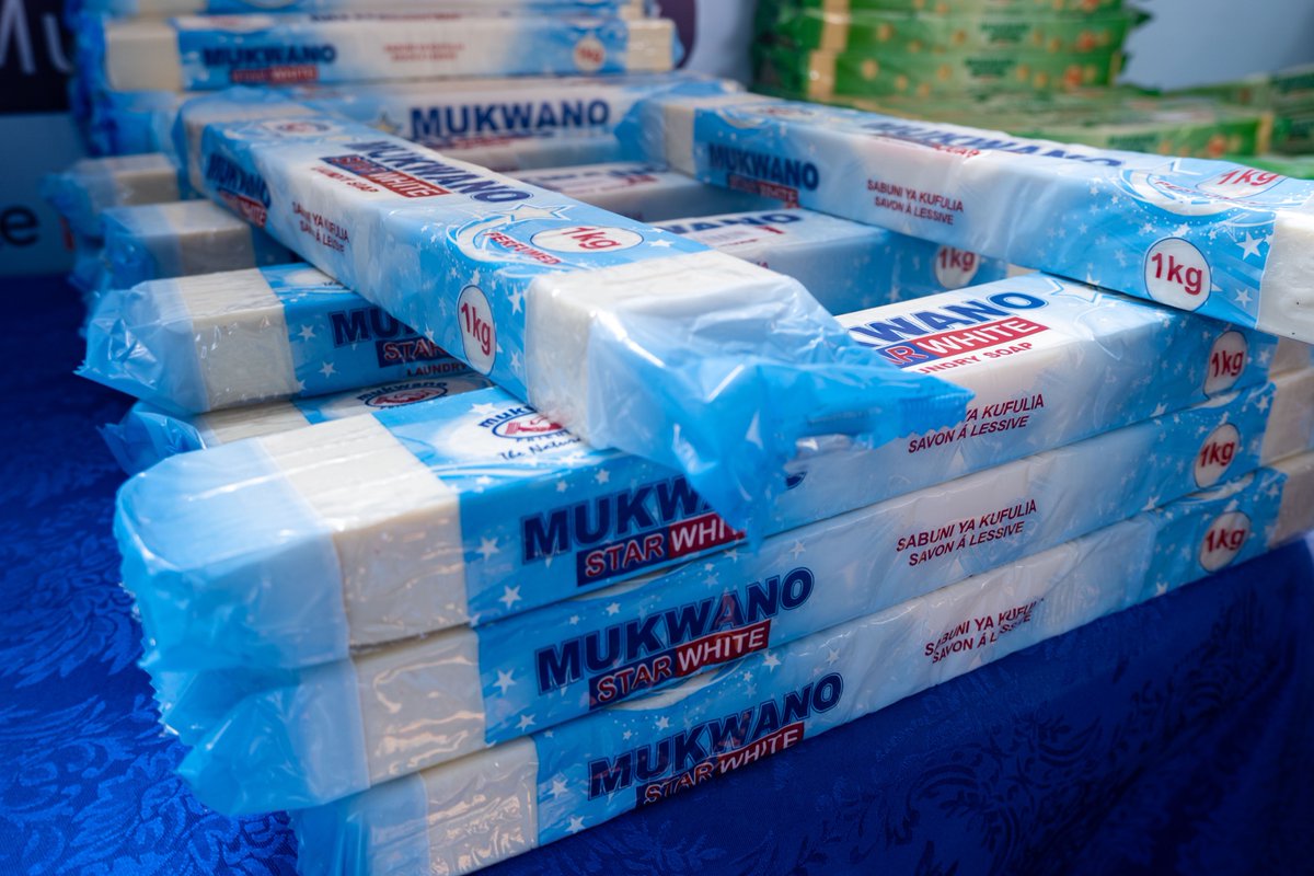 mukwano_ind's tweet photo. Make your laundry days smoother with our Mukwano star white!💫✨

Visit the Mukwano factory outlet (Old UMA conference center) - Jinja Road | Call our outlet service line: +256393241822 

#mukwanoindustries #starwhite #barsoap #laundry #homecare https://t.co/p4MdEQ9O0k