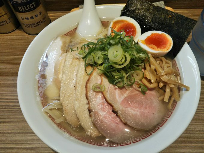 そろそろ🍜が食べたいですね😋🍥 