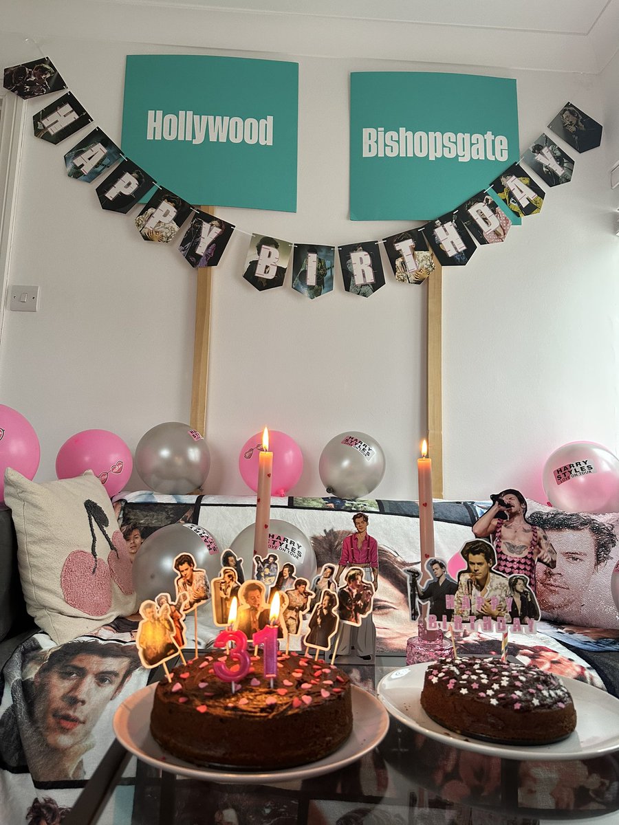 HAPPY BIRTHDAY HARRY 🥳💗