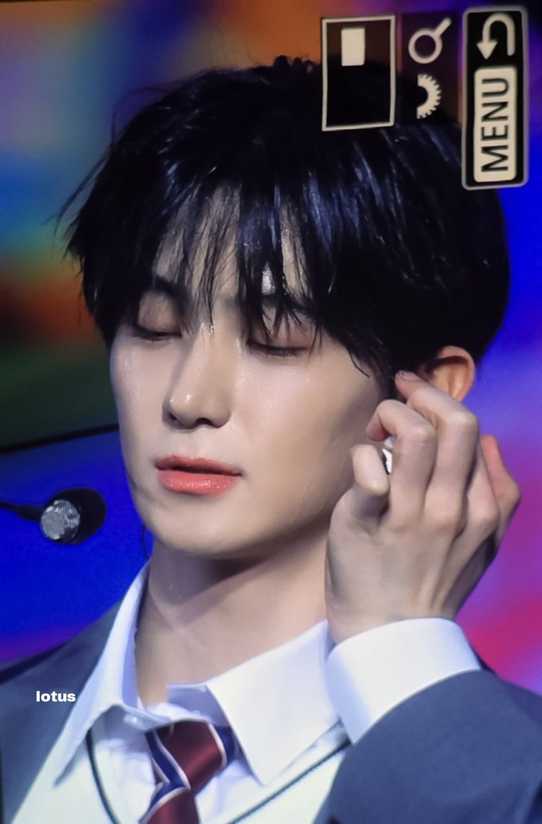 250201 ❤️ 

#이재현 #HYUNJAE #현재
#THEBOYZ #더보이즈