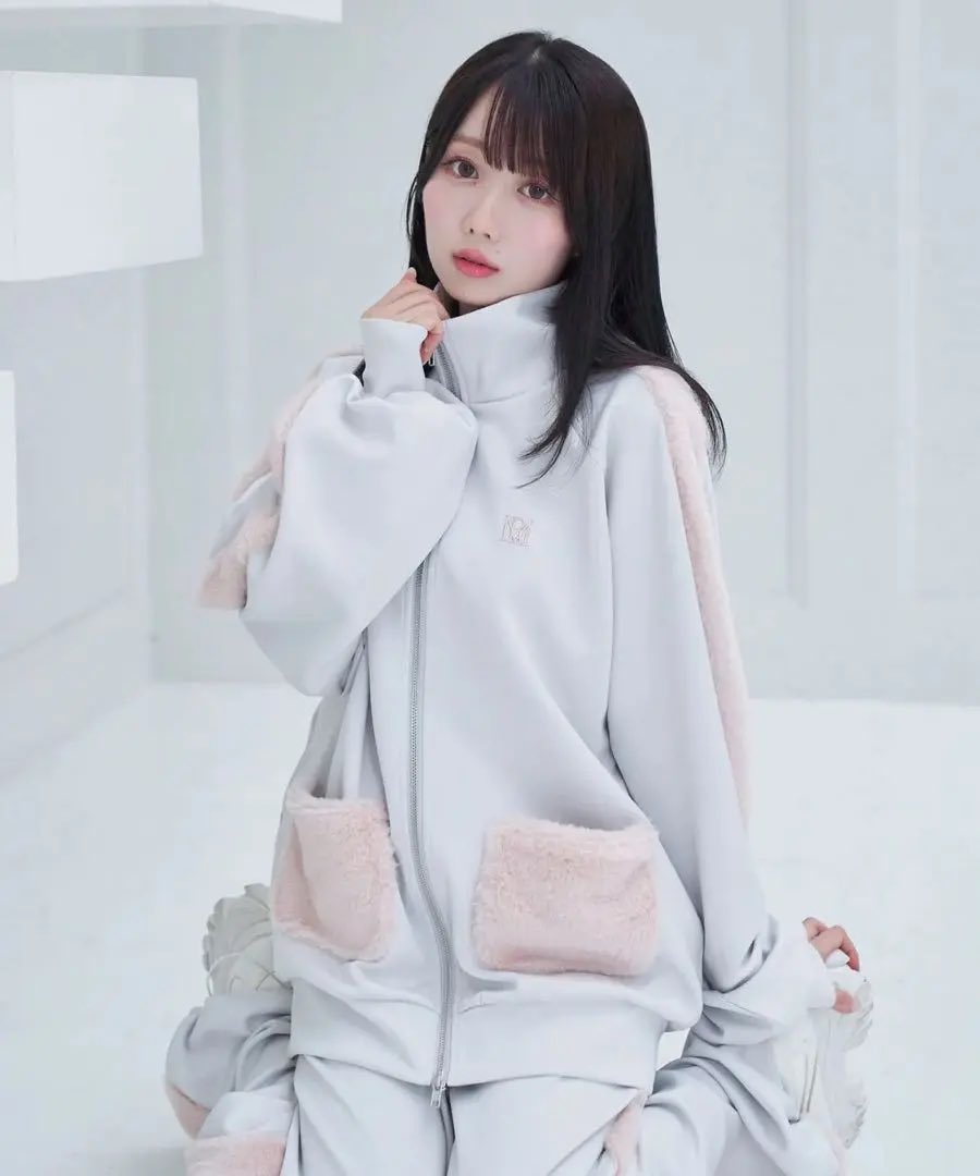 心花りり セット pyon🤍私服衣装特定(乃木坂┊︎櫻坂┊︎日向坂 etc) on X