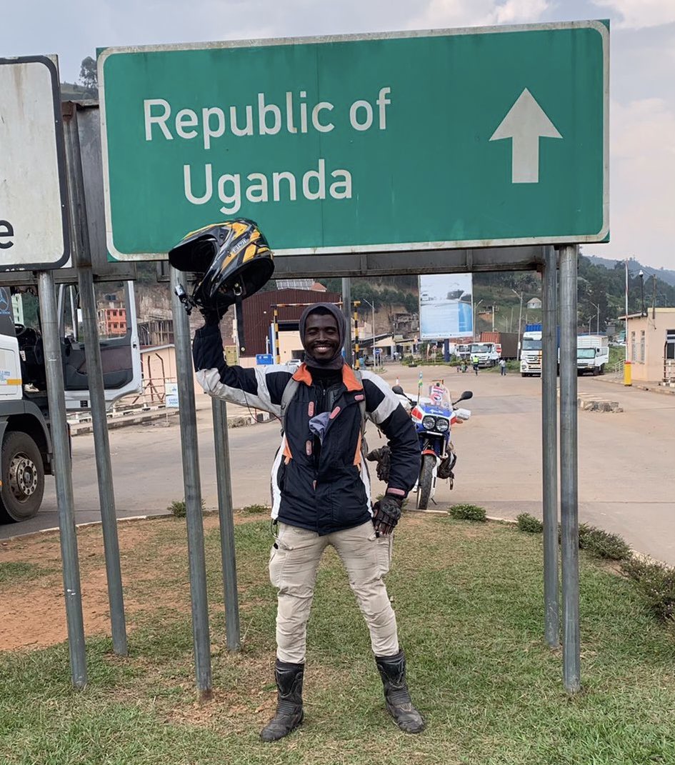 goshers_'s tweet image. Dear #Ugandans, our brother #flyingflags from Ghana 🇬🇭 has made it into your region on his motorbike adventure all the way from Ghana. Kindly receive him well.

Text him and say HI to him. +233 24 343 9115