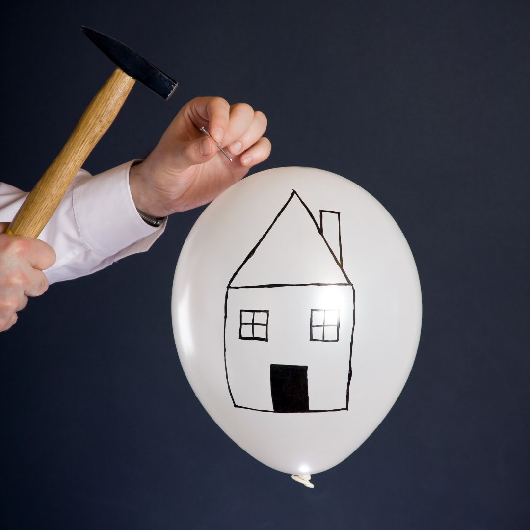 Sizce 2024'te Emlak Balonu patladı mi? Yoksa bu sadece büyük
oyuncuların firsat kolladığı bir sessizlik mi?

Tüm Türkiye'de maliyetler yükselmeye devam ederken,
yatırım için en kritik dönemeç bu olabilir! Ne düşünüyorsunuz?