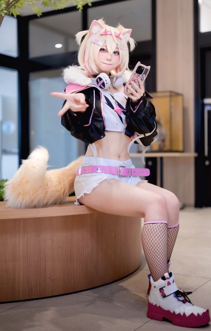 Twitterのコスプレ画像3