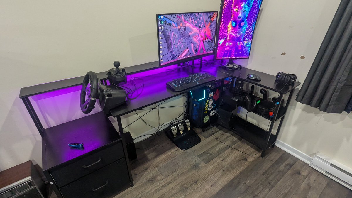 Got me an upgrade to the desk. This is when I first put it together and got it in place