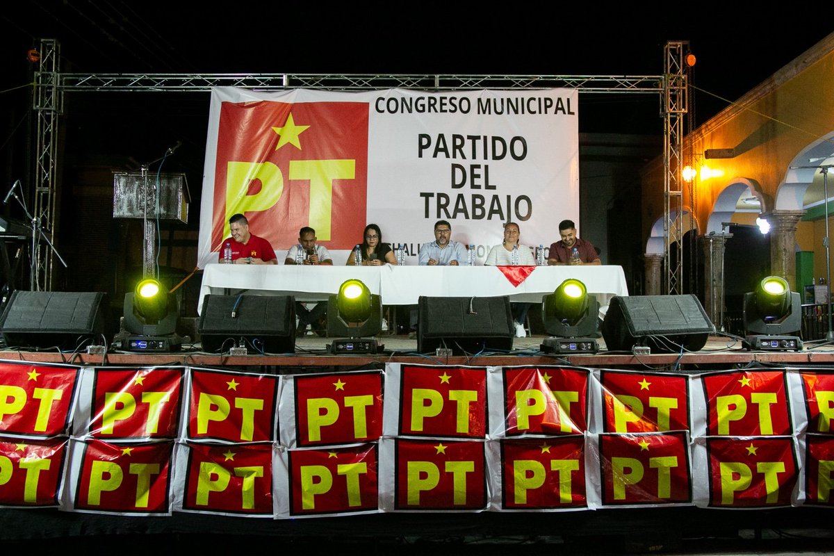 LeonardAlmaguer's tweet photo. Quedó instalado el congreso extraordinario en Techaluta de Montenegro, ya se eligieron a las y los delegados qué representarán al #PT en el municipio y quienes irán al congreso estatal.

Seguimos recorriendo Jalisco para unir fuerzas y organizar a las y los compañeros. 🚩🚩💪 https://t.co/js6mfeY4LW