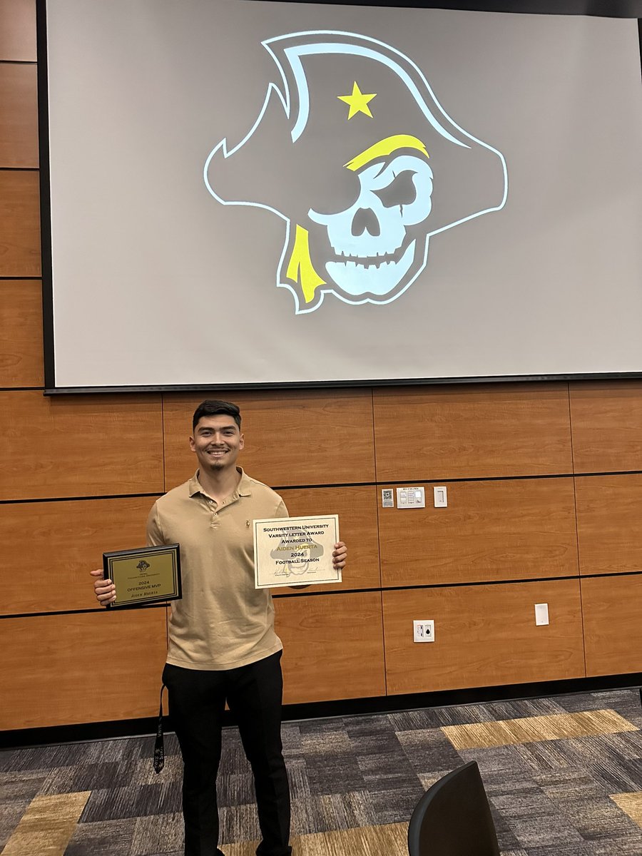 Beyond blessed to be named 2024 Offensive MVP. 🙏🏼