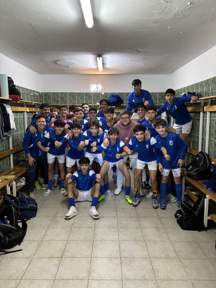 miguelgf43's tweet photo. Sabadete de +3 ✅💪🔵⚪️

@guillemr18 @canteraudm https://t.co/5MD1wUOjyQ