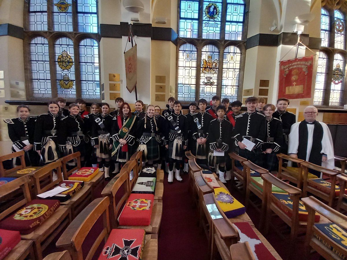 Commemorated at St George's Memorial Church, today we remembered the 156 Gordonians who lost their lives in WW1. Also in the Church are the Brookwood Last Post Association colours.

#gordonians #wewillrememberthem