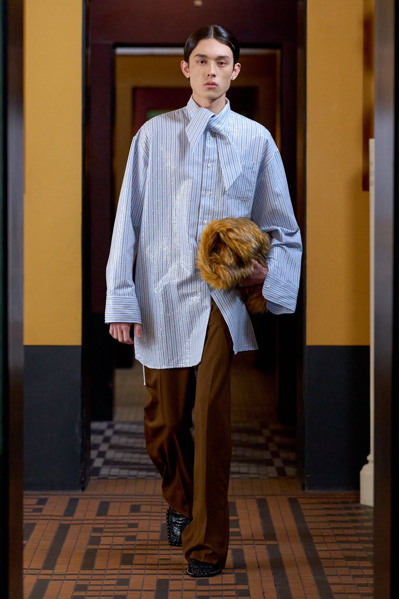 РЕНАТА. tweet media