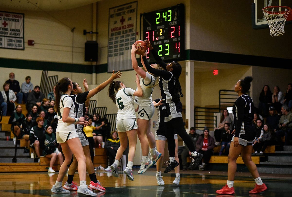 Anna Ebert tweet media