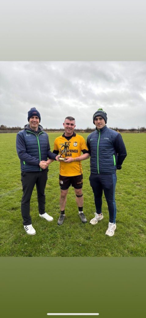 The Wexford Hurling Podcast (@wexhurlingpod) on Twitter photo Congratulations to <a href="/kilaskgaa/">Kilrush Askamore GAA</a> who march on to the Junior B Leinster Final after beating <a href="/KillimordalyGAA/">Killimordaly GAA</a> today with goals from Colm Buttle and Eoghan Murphy. Club stalwart <a href="/martinhayden5/">Martin Hayden</a> with Man of the Match and Sean Kenny clinical from frees.
#hurling #juniorb #leinsterhurling Congratulations to <a href="/kilaskgaa/">Kilrush Askamore GAA</a> who march on to the Junior B Leinster Final after beating <a href="/KillimordalyGAA/">Killimordaly GAA</a> today with goals from Colm Buttle and Eoghan Murphy. Club stalwart <a href="/martinhayden5/">Martin Hayden</a> with Man of the Match and Sean Kenny clinical from frees.
#hurling #juniorb #leinsterhurling
