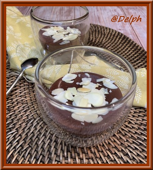 b_djm's tweet photo. Pour notre dessert de panna cotta en version IG bas
Bon week end
La recette https://t.co/Zu7uo0VMwO https://t.co/l5RIgLz0Dw