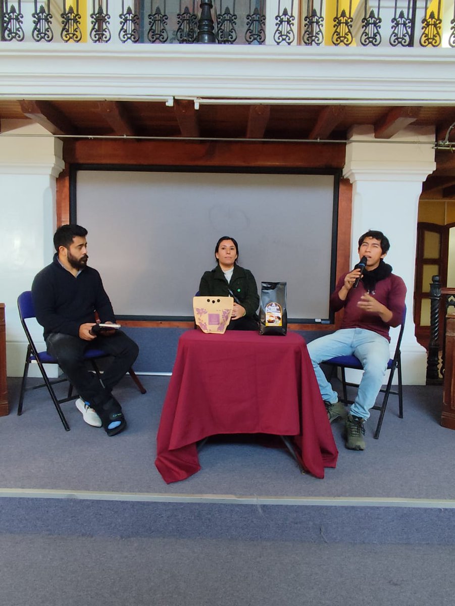 Este taller lo hacemos todos, por lo que recibiremos a productoras y productores de café de la región, quienes participarán en el panel Experiencias locales de agro y ecoturismo en cafetales bajo sombra en Veracruz".