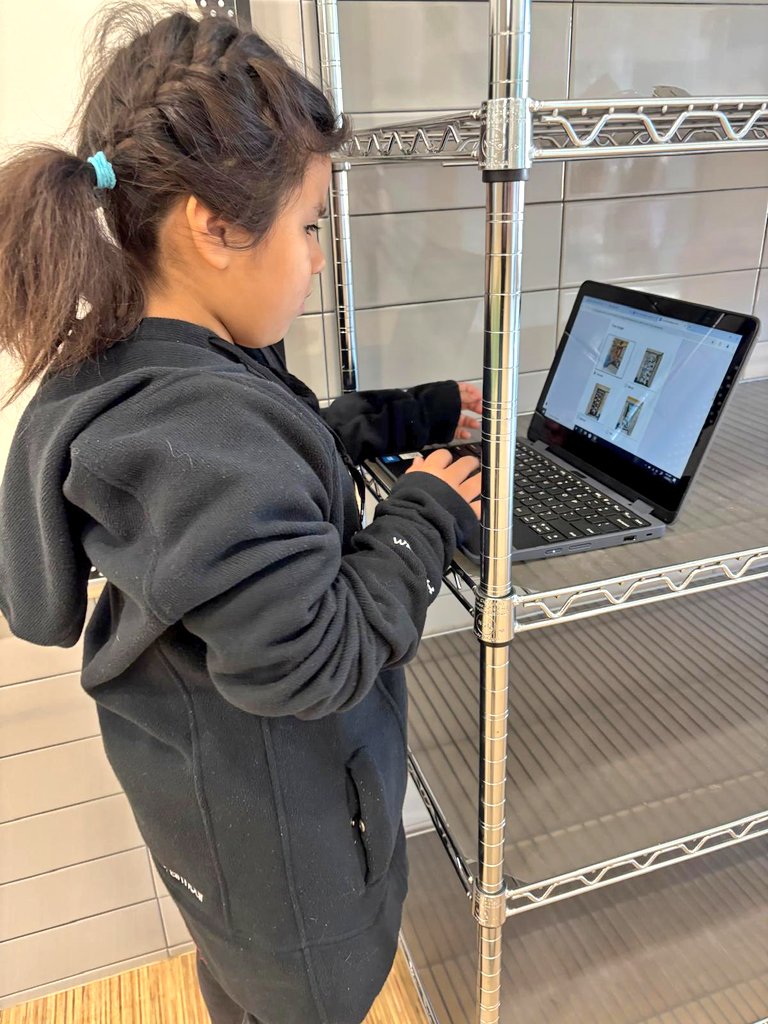 Day 4 of National School Choice Week had our scholars focused to find their favorite storybook door! 

These doors took us through a journey of great stories! Thanks Coaches for your LEADERSHIP as it was all done during PE! 

#TeamSISD #AllIn 
#JustBelieve🐝 
#SchoolChoiceWeek