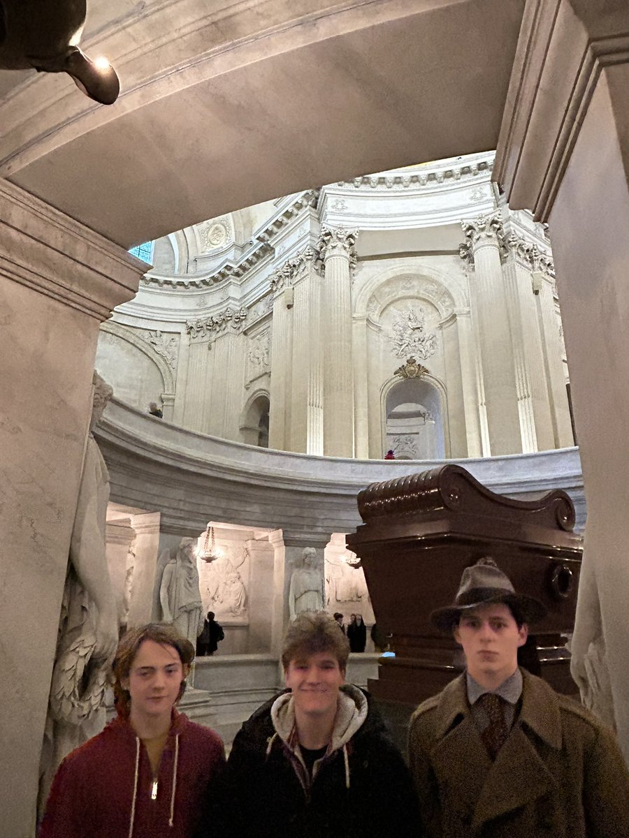 boothamemc's tweet photo. Bootham historians and French linguists have arrived in Paris! First stop Napoleon's tomb at Les Invalides. @BoothamHistory @Boothamschool https://t.co/gEYm9Dmmzq