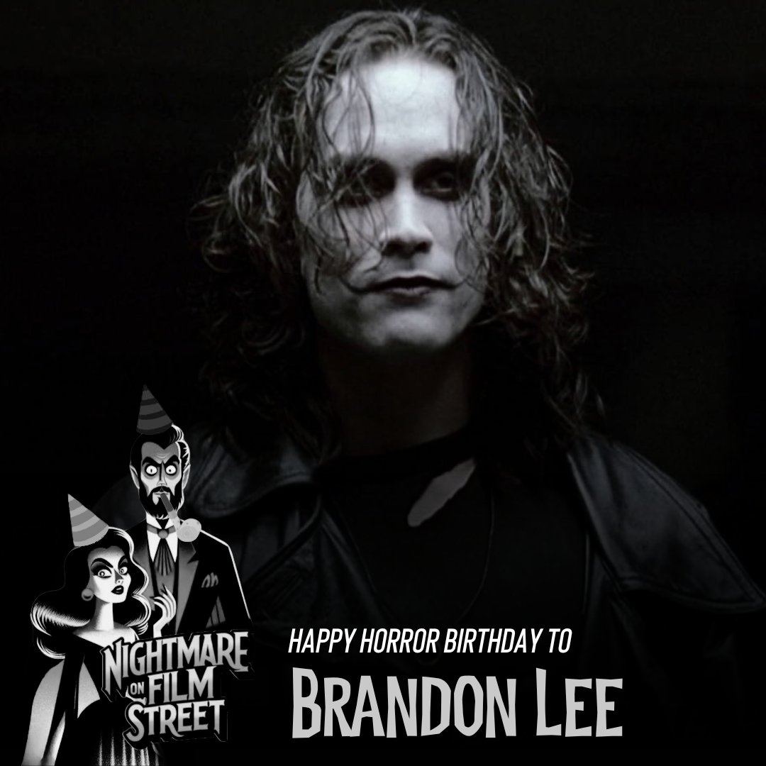 Remembering the late BRANDON LEE, known for starring in THE CROW, born #onthisday in 1965! 🖤