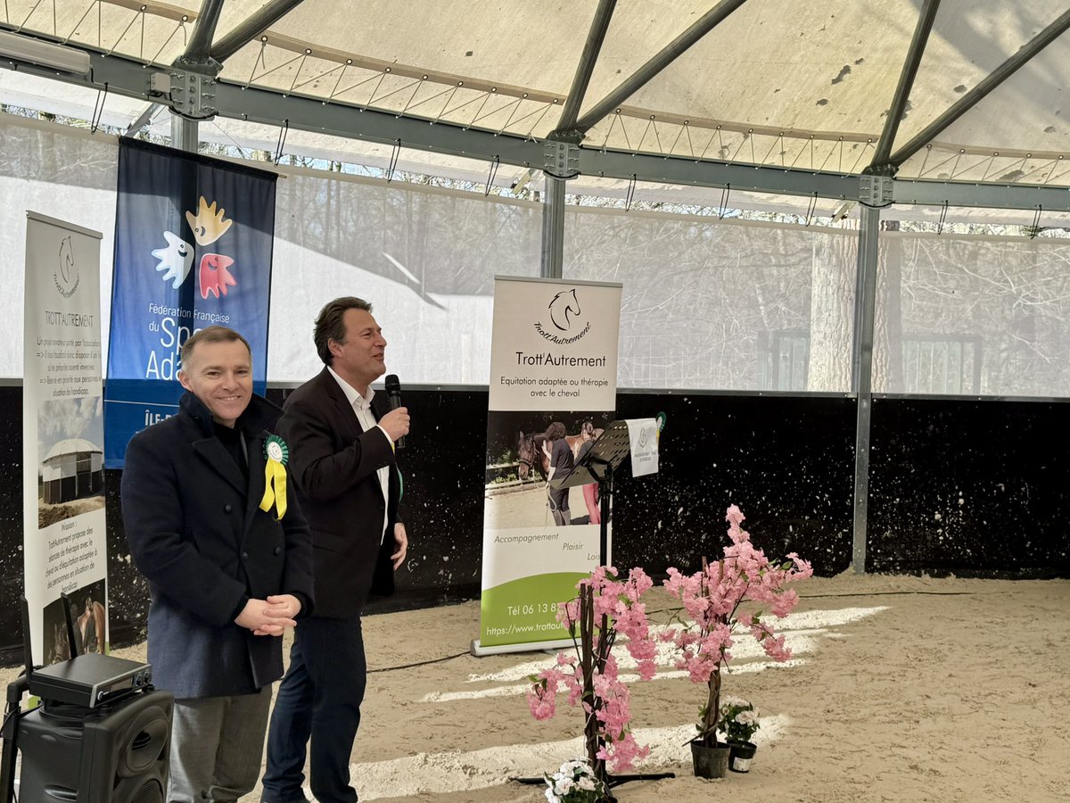 Olivier Capitanio (@ocapitanio94) on Twitter photo Inauguration du nouveau manège de <a href="/TrottAutrement/">Trott'Autrement</a> à Marolles-en-Brie, un projet porté par les familles et soutenu par le <a href="/valdemarne_94/">Val-de-Marne</a>. Plus de séances d’équitation adaptée pour les personnes en situation de handicap, notamment autistes 💙♾️ Inauguration du nouveau manège de <a href="/TrottAutrement/">Trott'Autrement</a> à Marolles-en-Brie, un projet porté par les familles et soutenu par le <a href="/valdemarne_94/">Val-de-Marne</a>. Plus de séances d’équitation adaptée pour les personnes en situation de handicap, notamment autistes 💙♾️