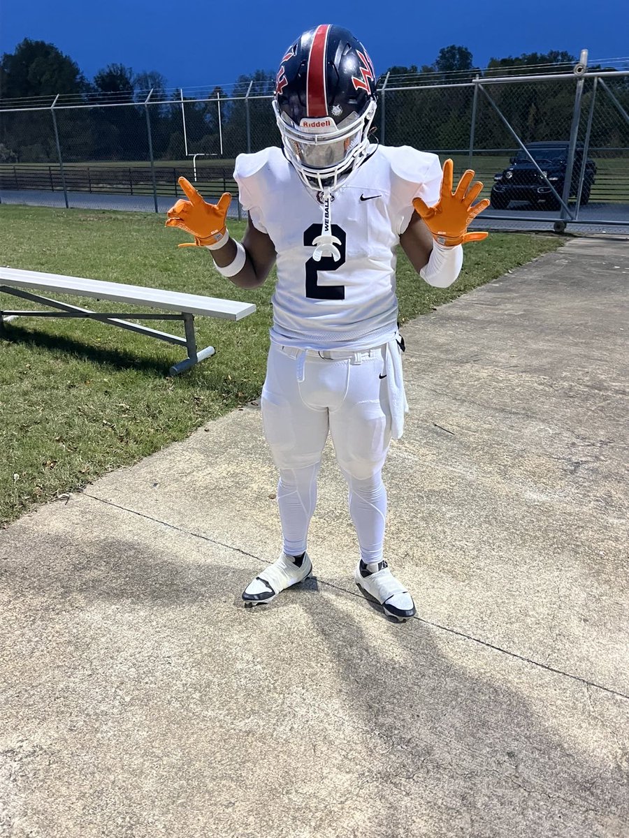 Kylon Davis (@kylondavis4) on Twitter photo LOOKING for a 🏡
Senior Year stats
154 Carries 652 Yards
10TDS
13 Receptions for 111 Yards!!
POS:RB
HT’ 5’9
WT’ 215!!! @CoachVincentWH <a href="/RoyThompsonFB/">CoachThompson</a> <a href="/coachmitch13/">Jason Mitchell</a> @pattons218 <a href="/Jay_wright4/">Jarius Wright</a> <a href="/Chedda_Mac/">🀄️ Coach Mac</a> <a href="/Rivals/">Rivals</a> <a href="/PrepRedzoneAR/">Prep Redzone Arkansas</a> LOOKING for a 🏡
Senior Year stats
154 Carries 652 Yards
10TDS
13 Receptions for 111 Yards!!
POS:RB
HT’ 5’9
WT’ 215!!! @CoachVincentWH <a href="/RoyThompsonFB/">CoachThompson</a> <a href="/coachmitch13/">Jason Mitchell</a> @pattons218 <a href="/Jay_wright4/">Jarius Wright</a> <a href="/Chedda_Mac/">🀄️ Coach Mac</a> <a href="/Rivals/">Rivals</a> <a href="/PrepRedzoneAR/">Prep Redzone Arkansas</a>