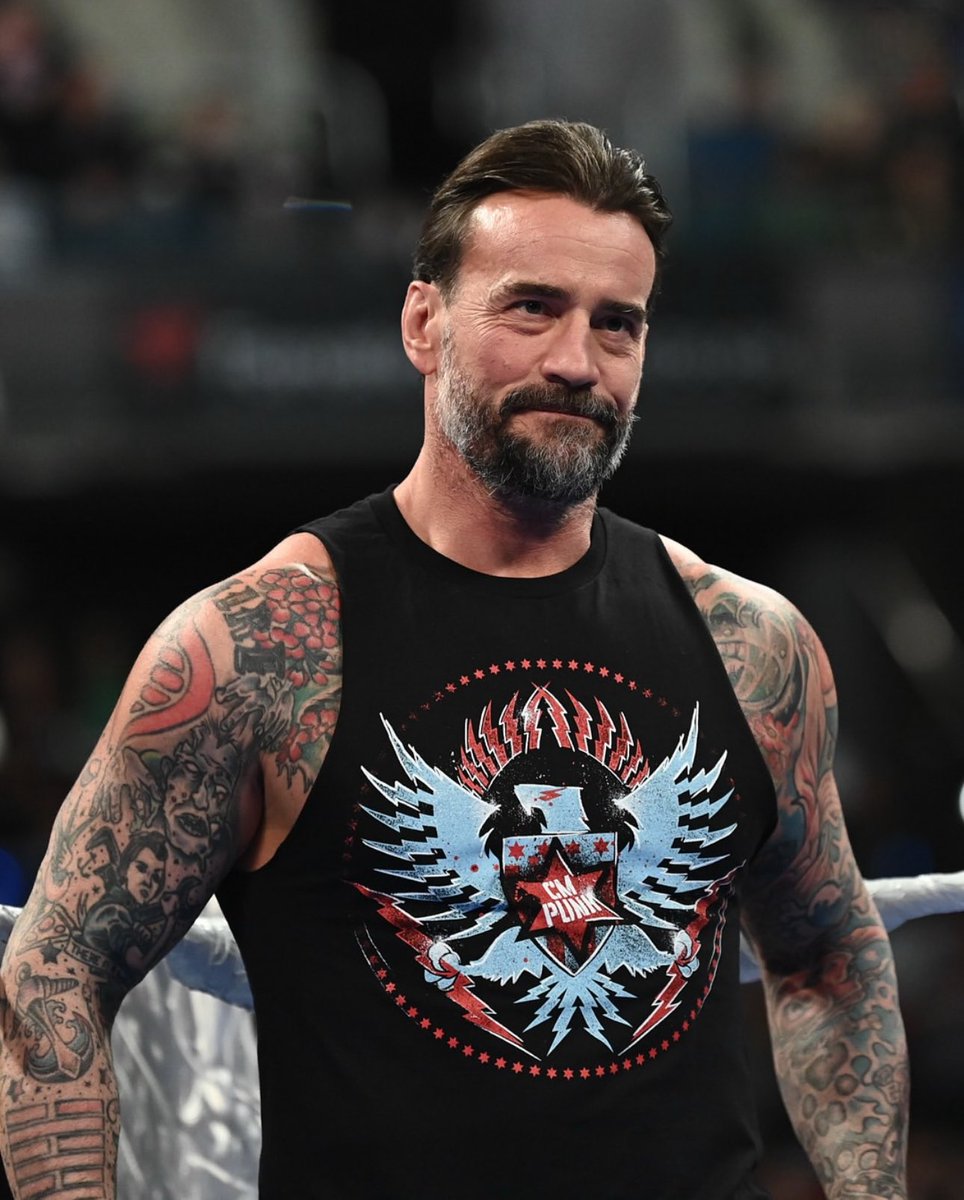 punkerstime's tweet photo. look at my royal rumble winner 😩 https://t.co/UMsGjPW8Ca