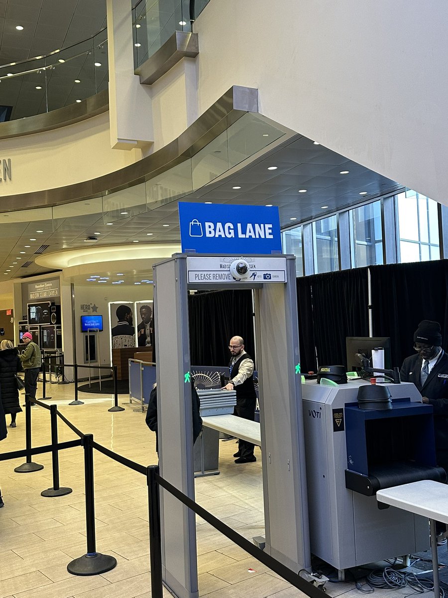 Mike Hawk tweet media