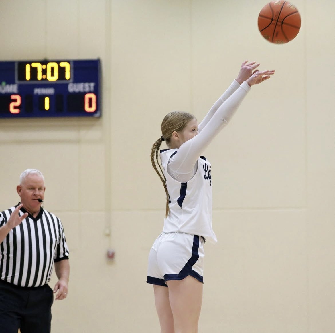 On January 17th, I broke the school’s record for most career 3’s. Couldn’t have done it without my amazing coaches and teammates throughout the years! 🙏🏼#AGTG