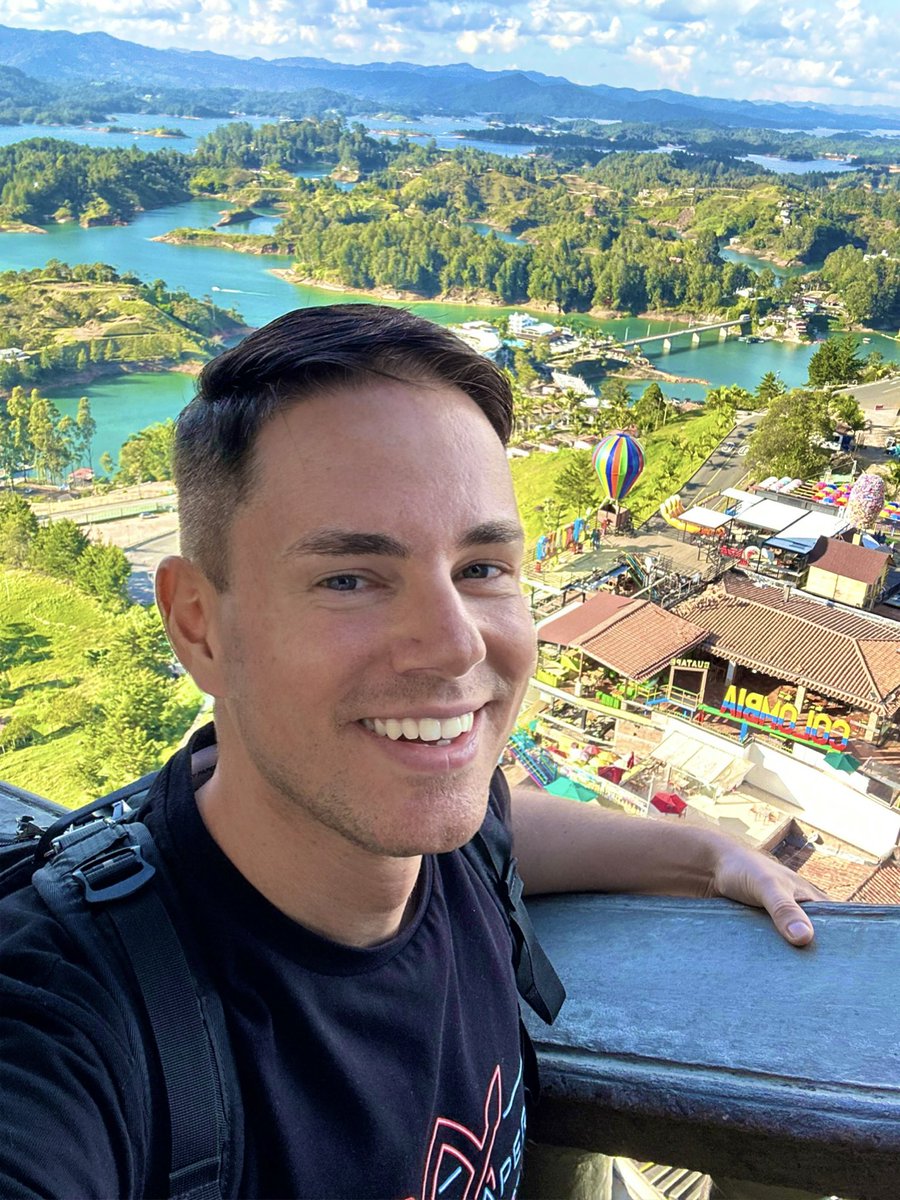 La Piedra / The Rock ⛰️ Guatapé 🇨🇴
✈️ <a href="/AirEuropa/">Air Europa</a>
❤️ Colombia

📍Piedra del Peñol / El Peñón de Guatapé