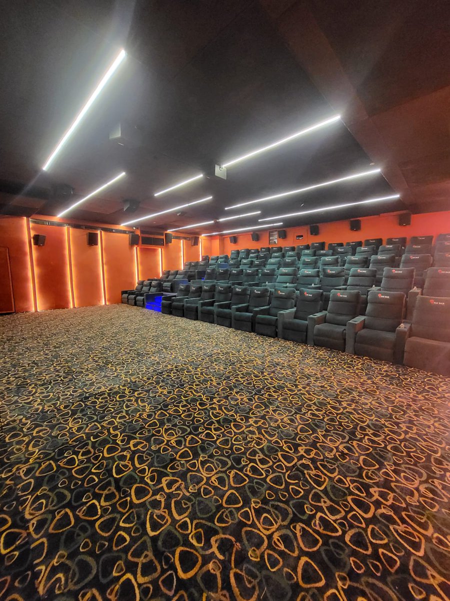 suyashpachauri's tweet photo. We are thrilled to announce our brand new #LuxuryPreview theatre in Andheri west, Mumbai.
With a 2000 sqft lounge area, our 70 #Recliner #Theatre is ready to welcome your films for screening.
#RedBulbStudios #PVRInoxTheatre #Theatre #Screen
#SuyashPachauri https://t.co/zFBMxGUL1G