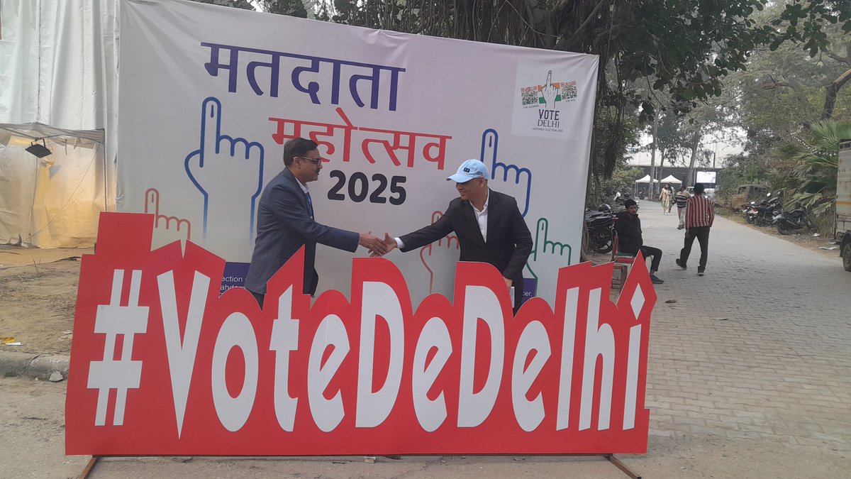 Mohan Kumar, SDM Seemapuri, Delhi tweet media