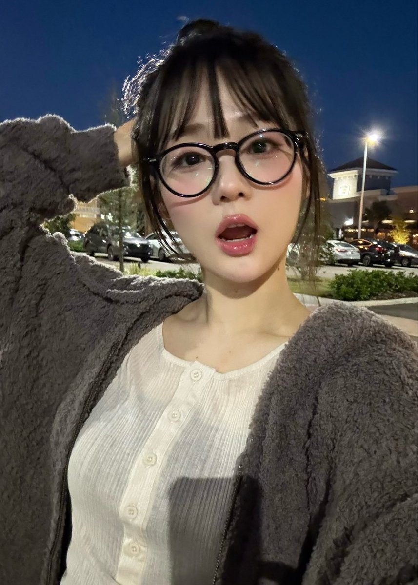 S2O806's tweet photo. 250201 프롬 #윤서연 https://t.co/3HXQ3vpHZg
