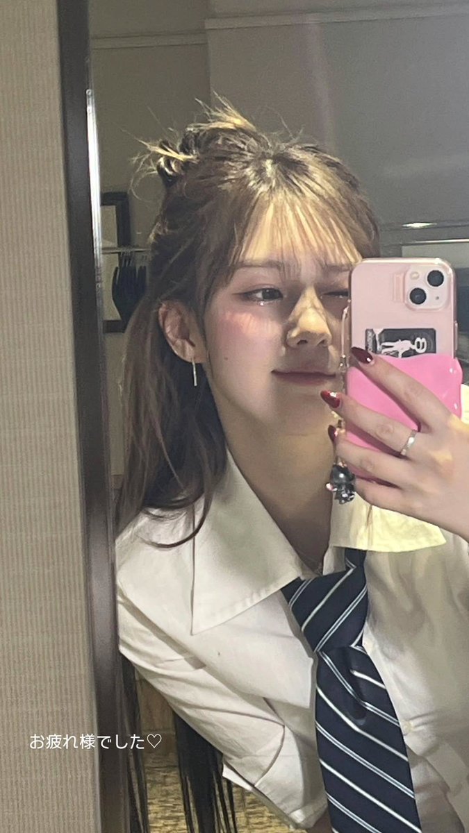 A gentle gaze, a soft glow, a moment frozen in quiet elegance. The world hums in motion, yet here, time lingers, cradling the warmth of fleeting beauty. A reflection not just of light, but of the soul’s quiet radiance.