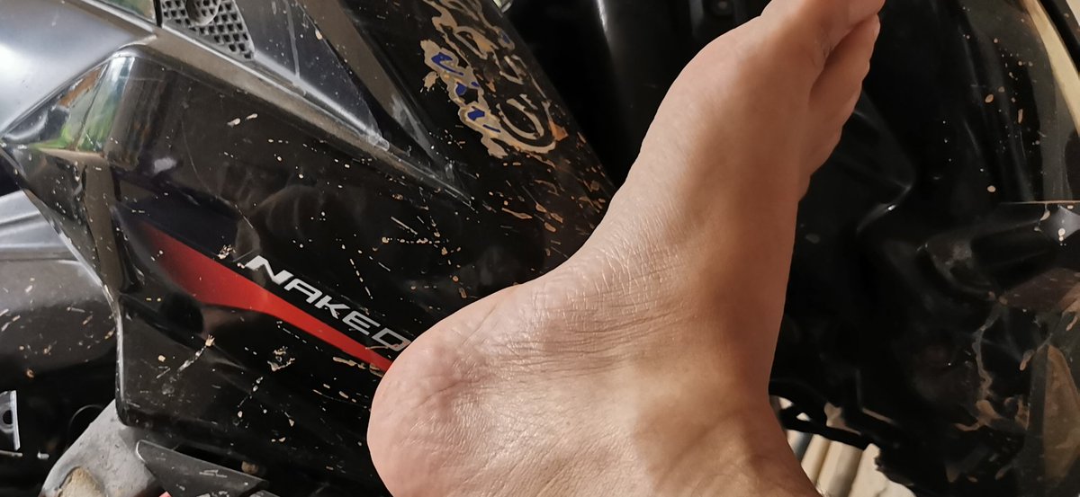 xavyfeet's tweet photo. https://t.co/eNYi4Mwzky
@xavyfeets @adultpics @salesfeetpics @salesfeetpic @handsandfeets #handslovers #handsandfeets #feetsmodel#feetfetish #feetlovers https://t.co/AehBnklVUD