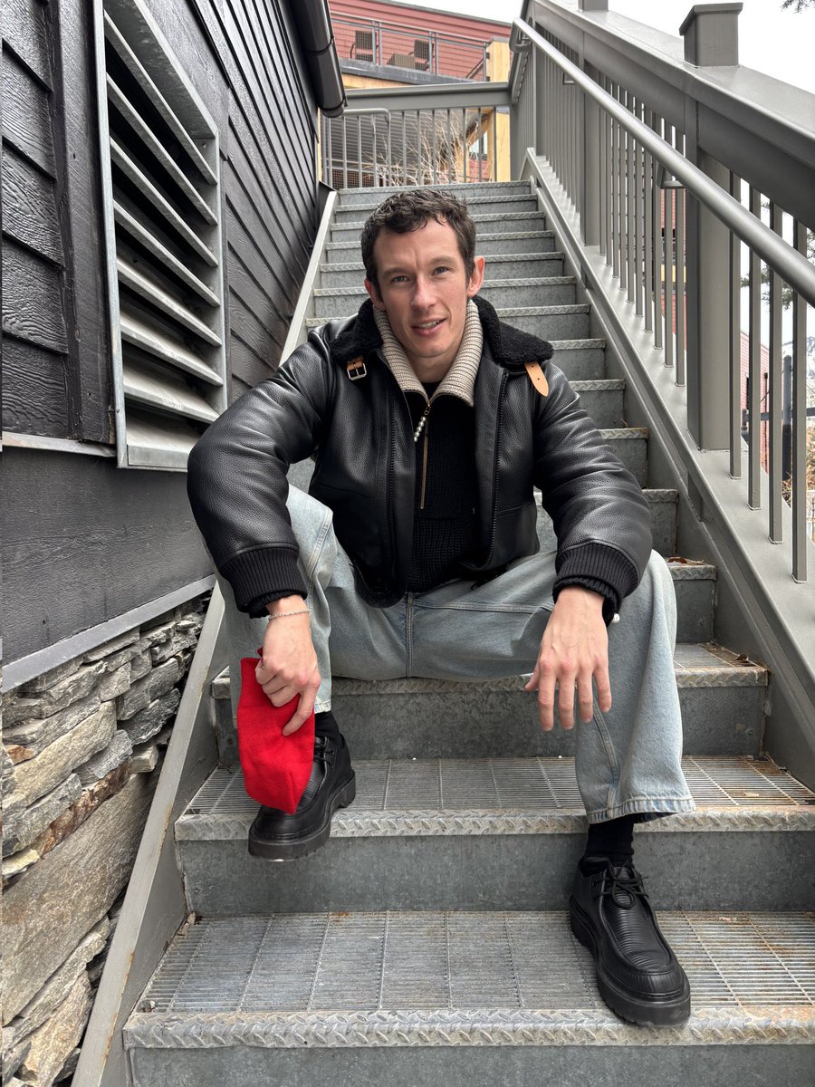 FilmUpdates's tweet image. Callum Turner photographed by Myles Pettengill for Interview Magazine.
