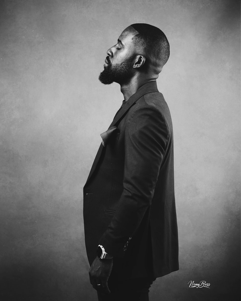 TruelightPapi's tweet photo. A new chapter!

God’s promises to me this year are Yes and Amen!

Grateful for another year. Thank you Jesus for life! 🥳

Happy Birthday, M A Z I 🎂👑

.
.
.
#MediaPapi • Dear February • February 2025 • Happy New Month • SuccesssfulMazi #birthdayboy • #ValentinesDay https://t.co/GYRxTrjGzC